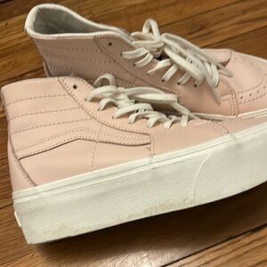 Vans SK8 tapered leather ￼ stock form sneakers sold by three people size 8